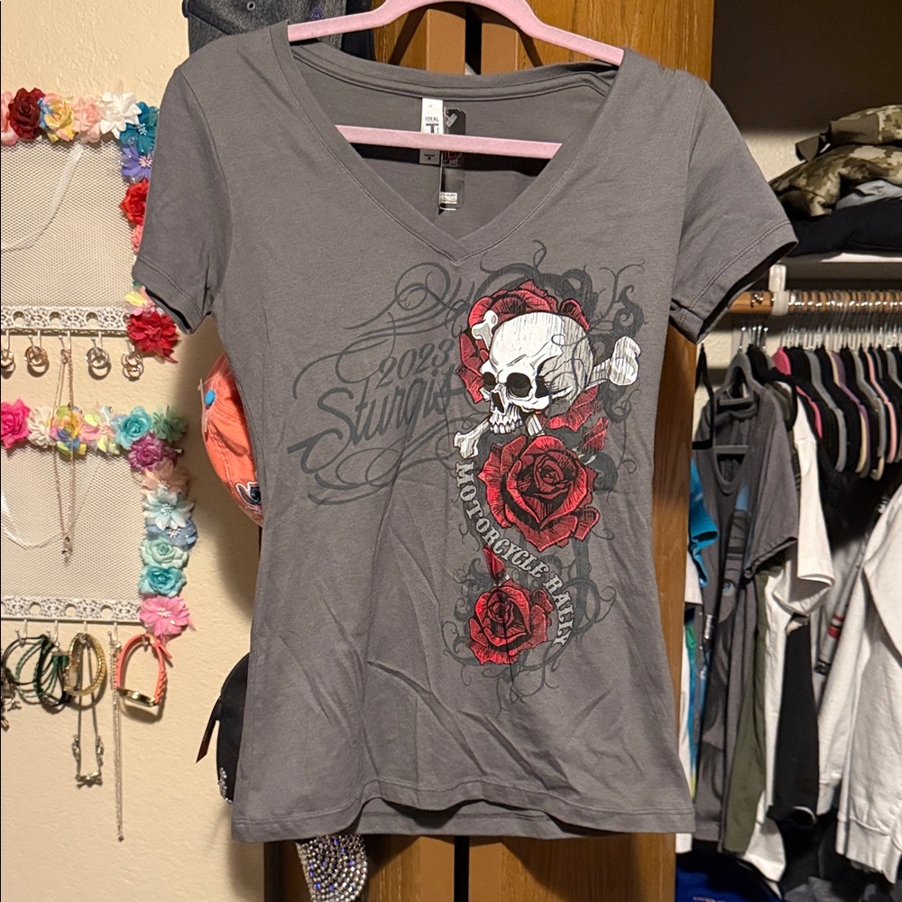 Gray Graphic V-Neck Women's Top